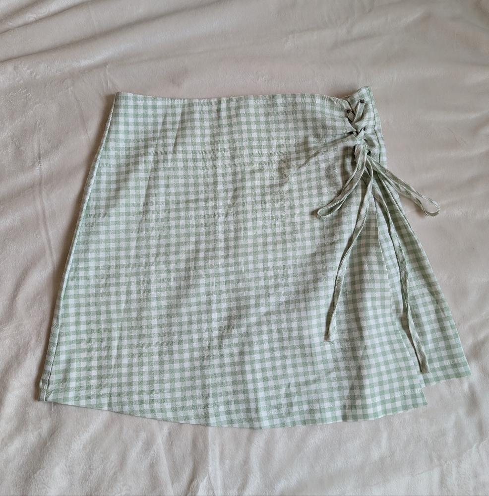 SHEIN Green Gingham Skirt, size L - Picture 1 of 4